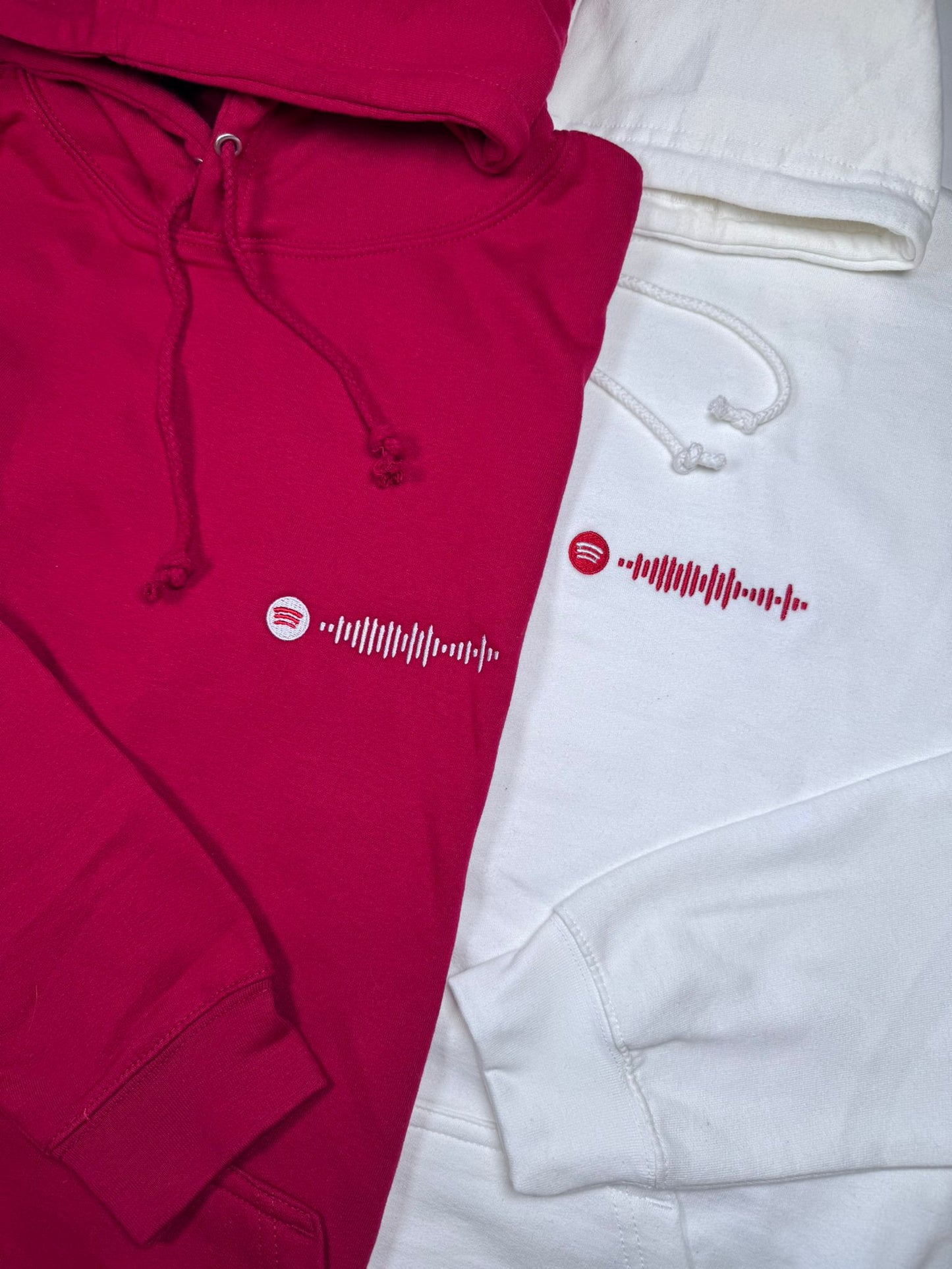 Komplet bluz dla par - Kod Spotify